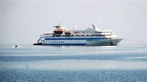 ­M­a­v­i­ ­M­a­r­m­a­r­a­­ ­G­e­m­i­s­i­ ­İ­c­r­a­d­a­n­ ­S­a­t­ı­ş­a­ ­Ç­ı­k­a­r­ı­l­d­ı­